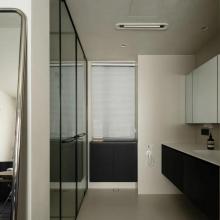 102㎡黑白極簡之家，融入侘寂風，慵懶、通透，還略帶酷感~