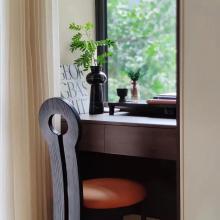 83㎡舊房改造，輕松“塞下”三室雙衛(wèi)，黑棕配色也美出了新高度！