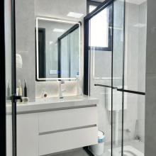 刷視頻號裝出網(wǎng)紅房？這對小夫妻的操作讓我看傻眼了！