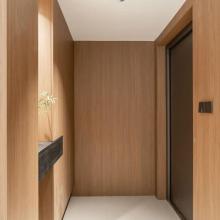 142㎡意式輕奢風：木質勾勒溫潤質感，細節(jié)打造理想人居！