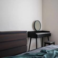 126㎡現(xiàn)代簡約，低調(diào)的灰色布置出溫馨自然的舒適感