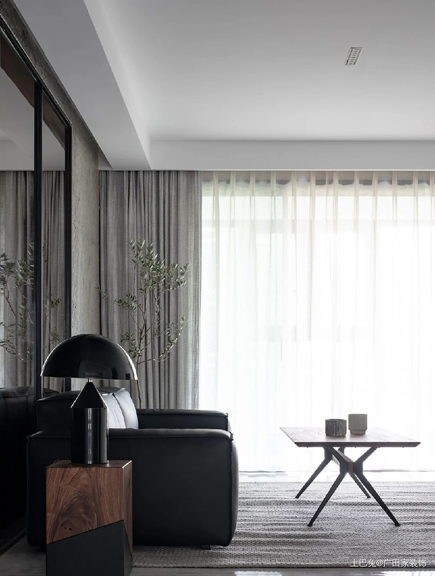 120平現(xiàn)代簡約，實(shí)現(xiàn)空間屬性變換