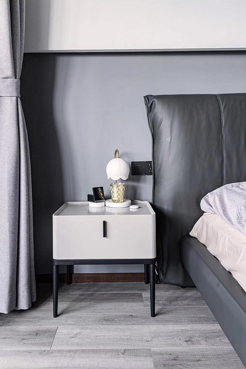 145平米現(xiàn)代輕奢三居室