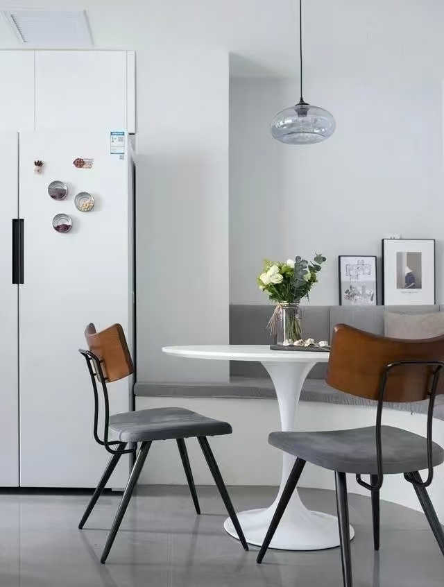 80㎡的兩居，裝出了100㎡效果，空間利用到極致